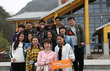 2018年格林威至紅河谷游記，不負春光撒浪嘿！